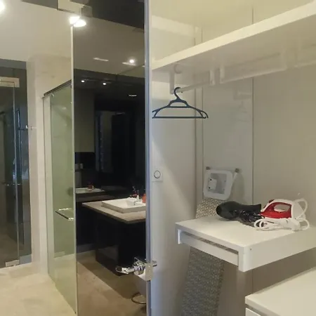 Sidemen Suites At Platinum Klcc Kuala Lumpur Luaran gambar