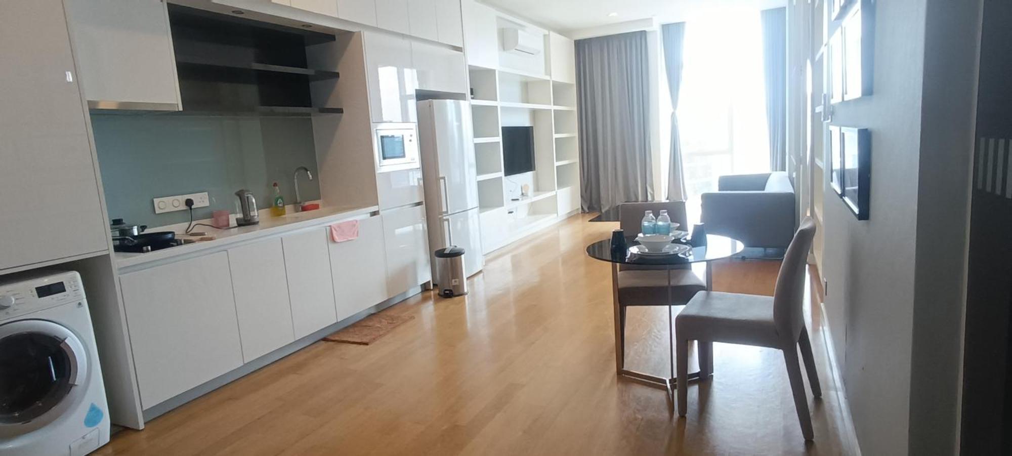 Sidemen At Platinum Klcc Apartment Kuala Lumpur
